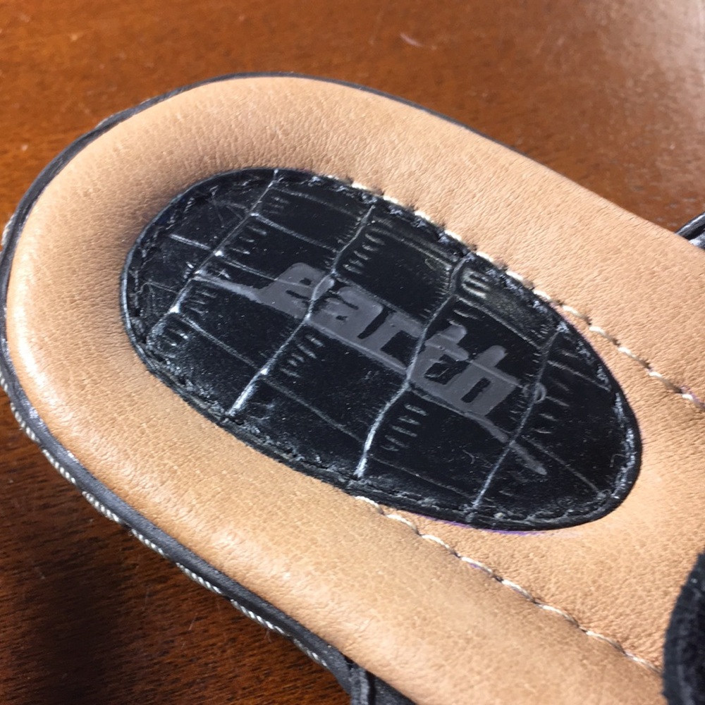 Earth Sandals - Picture 3 of 6